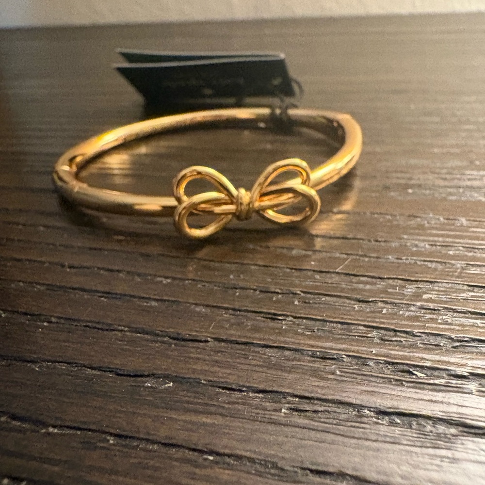 NEW Kate Spade Gold Bow Bracelet